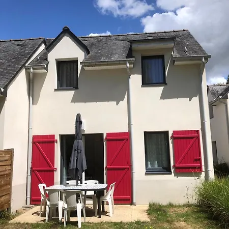 Feriehus Proche Lorient Maison - Piscine- Golf
